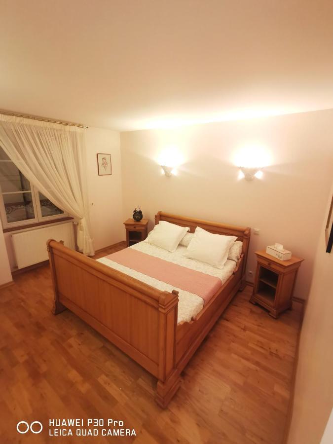 Bed and Breakfast Chambre D'Hotes Le Val Du Chapelain Montigny-la-Resle Exteriér fotografie